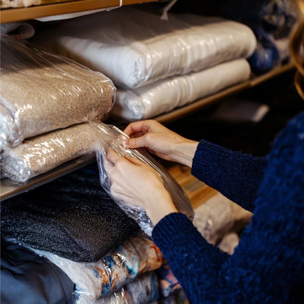 Logistics & warehousing